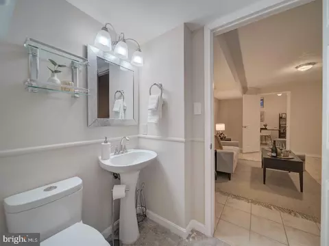7496 Laurel Oak Ct, Springfield, VA 22153 photo 35