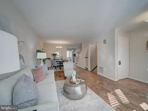 7496 Laurel Oak Ct, Springfield, VA 22153 photo 7