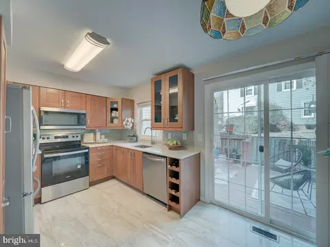 7496 Laurel Oak Ct, Springfield, VA 22153 photo 16