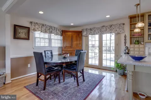 5227 Dalton Rd, Springfield, VA 22151 photo 10