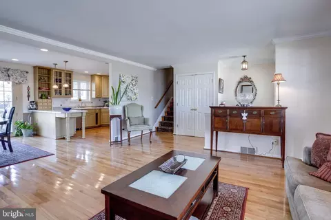 5227 Dalton Rd, Springfield, VA 22151 photo 7