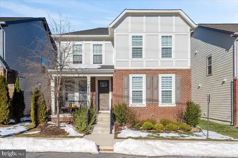 6137 Olivet Dr, Alexandria, VA 22315