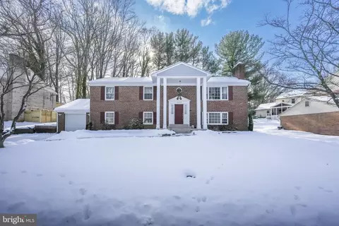 7425 Shreve Rd, Falls Church, VA 22043