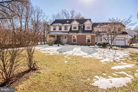4760 Holly Ave, Fairfax, VA 22030