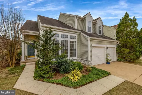 12501 Fox View Way, Reston, VA 20191