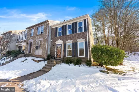 14187 Royal Oak Ln, Centreville, VA 20120