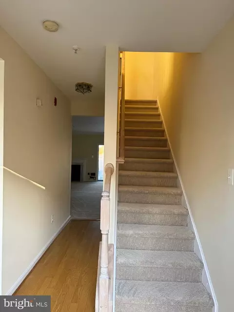 2489 Quick St #101, Herndon, VA 20171 photo 4