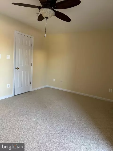 2489 Quick St #101, Herndon, VA 20171 photo 18