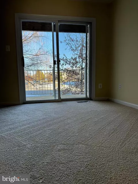 2489 Quick St #101, Herndon, VA 20171 photo 19