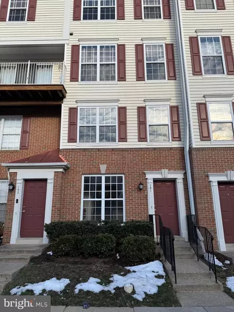 2489 Quick St #101, Herndon, VA 20171 photo 3