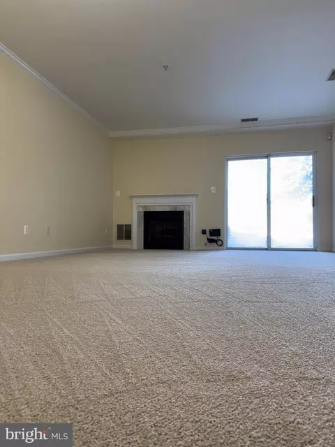 2489 Quick St #101, Herndon, VA 20171 photo 6