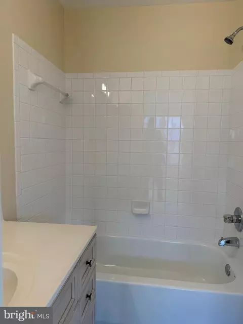 2489 Quick St #101, Herndon, VA 20171 photo 29