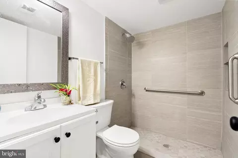 2341 Emerald Heights Ct, Reston, VA 20191 photo 27