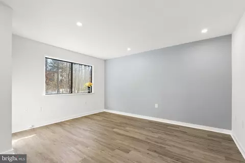 2341 Emerald Heights Ct, Reston, VA 20191 photo 16