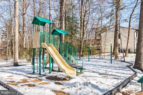 2341 Emerald Heights Ct, Reston, VA 20191 photo 43