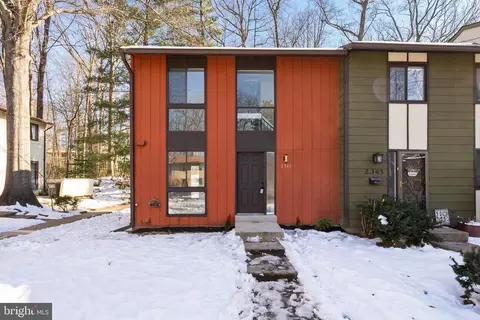 2341 Emerald Heights Ct, Reston, VA 20191 photo 34