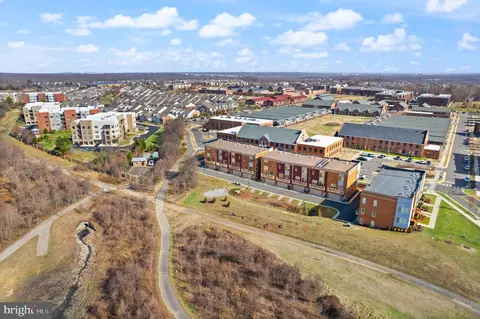 View/Area - 9321 Quadrangle St, Lorton, VA 22079 photo 5 of 7