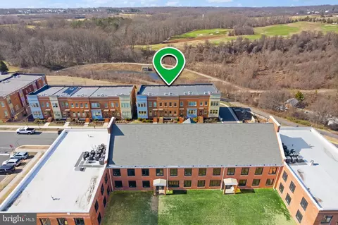 View/Area - 9321 Quadrangle St, Lorton, VA 22079 photo 1 of 7