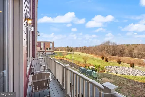 Exterior - 9321 Quadrangle St, Lorton, VA 22079 photo 3 of 11