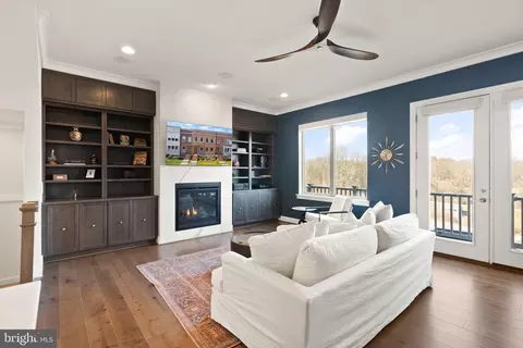Living - 9321 Quadrangle St, Lorton, VA 22079 photo 1 of 1