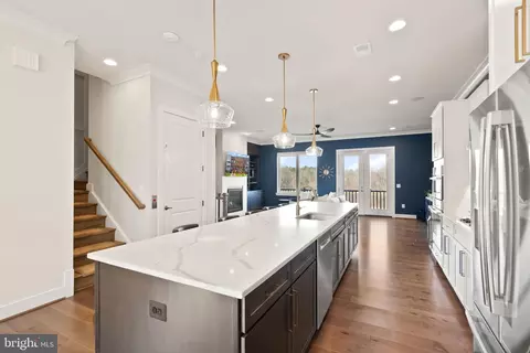 Kitchen - 9321 Quadrangle St, Lorton, VA 22079 photo 2 of 5