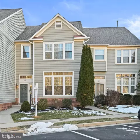 1271 Weatherstone Ct, Reston, VA 20194