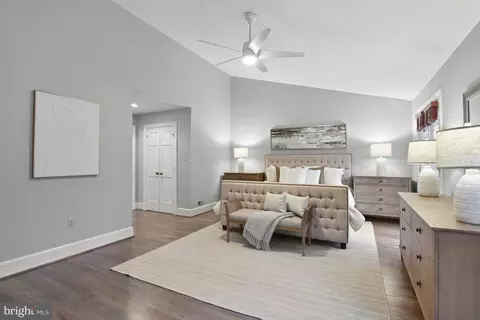 7008 Green Oak Dr, Mclean, VA 22101 photo 25