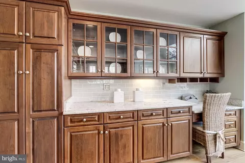 7008 Green Oak Dr, Mclean, VA 22101 photo 16