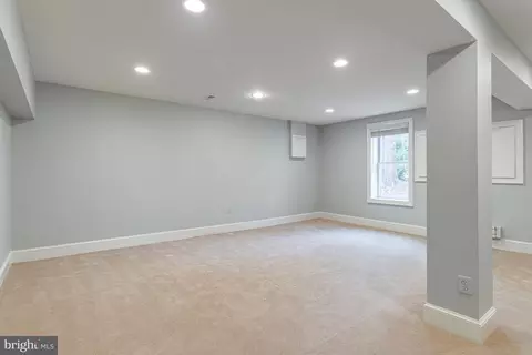 7008 Green Oak Dr, Mclean, VA 22101 photo 42