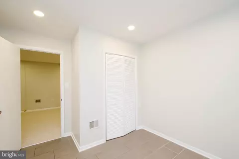 10919 Howland Dr, Reston, VA 20191 photo 38