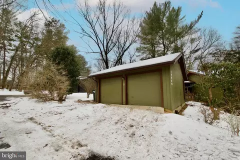 10919 Howland Dr, Reston, VA 20191 photo 6