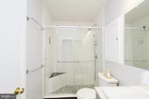 10919 Howland Dr, Reston, VA 20191 photo 32