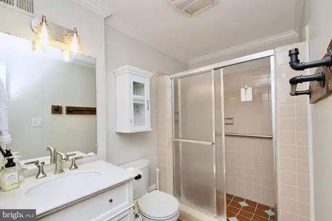 10919 Howland Dr, Reston, VA 20191 photo 44