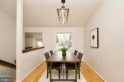 10919 Howland Dr, Reston, VA 20191 photo 13