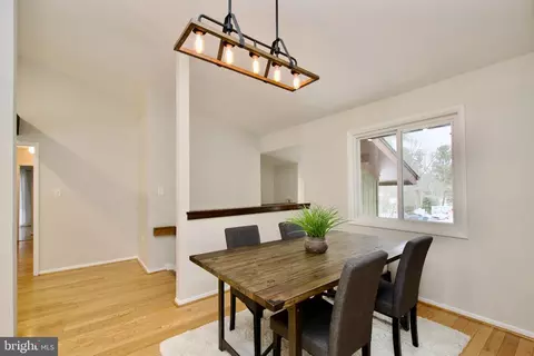 10919 Howland Dr, Reston, VA 20191 photo 14