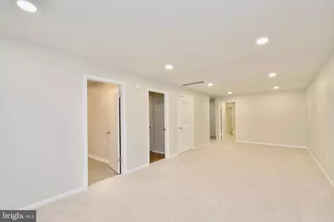 10919 Howland Dr, Reston, VA 20191 photo 36