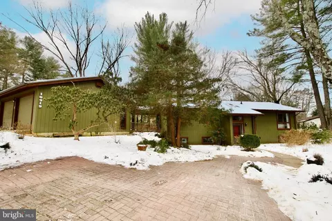 10919 Howland Dr, Reston, VA 20191 photo 7