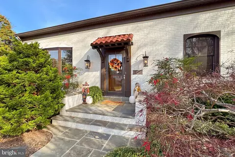 Exterior - 6703 Doane Ave, Springfield, VA 22152 photo 8 of 19