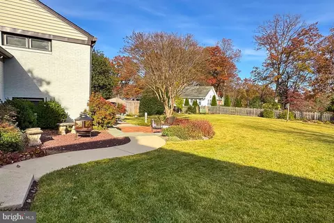 Exterior - 6703 Doane Ave, Springfield, VA 22152 photo 16 of 19