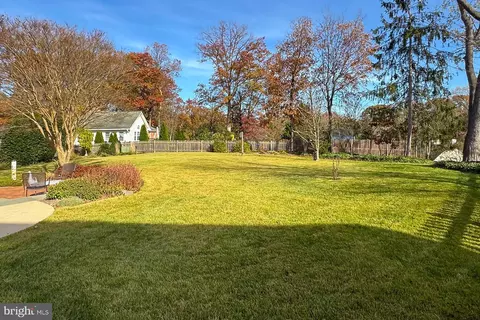 Exterior - 6703 Doane Ave, Springfield, VA 22152 photo 13 of 19