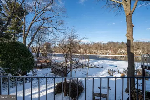 1606 Greenbriar Ct, Reston, VA 20190 photo 32