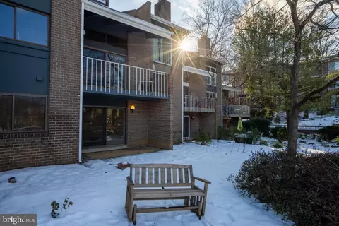1606 Greenbriar Ct, Reston, VA 20190 photo 34