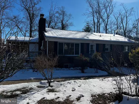 7043 Calamo St, Springfield, VA 22150 photo 32