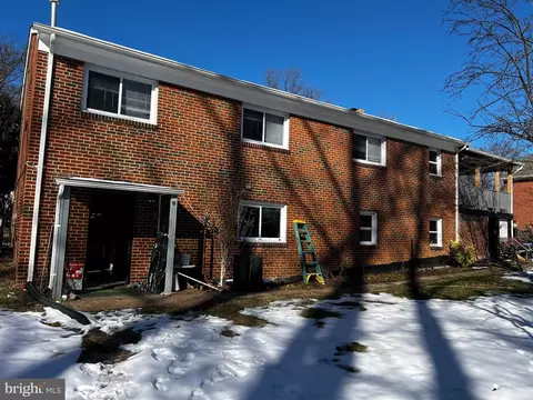 7043 Calamo St, Springfield, VA 22150 photo 31