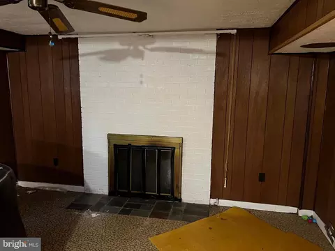 7043 Calamo St, Springfield, VA 22150 photo 27