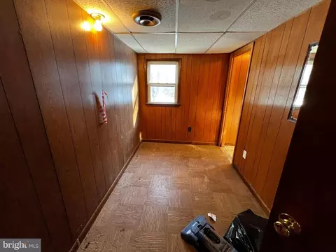 7043 Calamo St, Springfield, VA 22150 photo 28