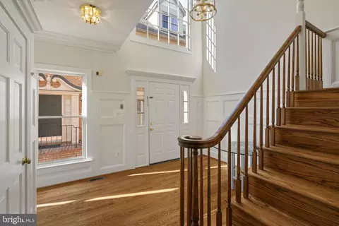 Entry Way - 1537 Cedar Ave, Mclean, VA 22101 photo 1 of 7
