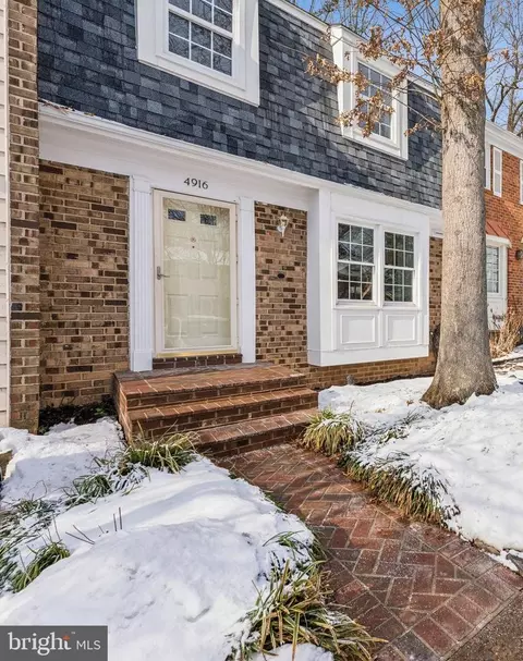 4916 Mcfarland Dr, Fairfax, VA 22032