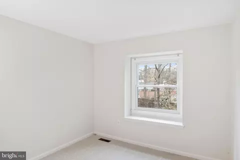 8858 Applecross Ln, Springfield, VA 22153 photo 35