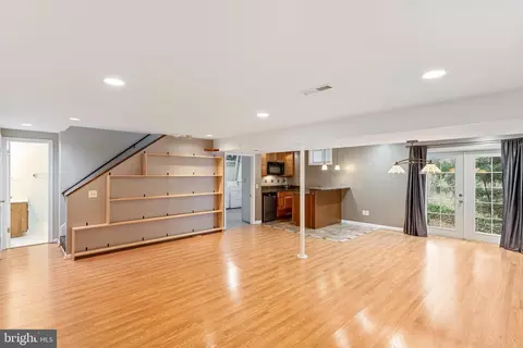 8858 Applecross Ln, Springfield, VA 22153 photo 43